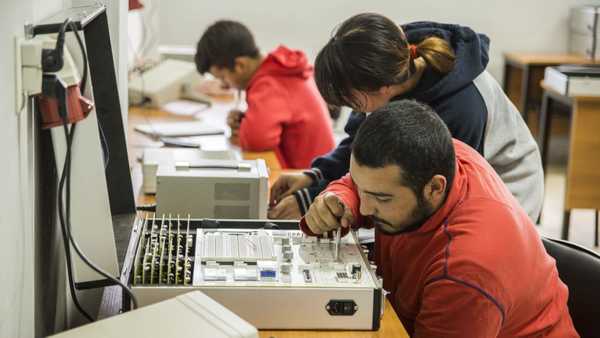 Ministerio de Trabajo habilitó cursos de capacitación laboral en San Bernardino | .::Agencia IP::.