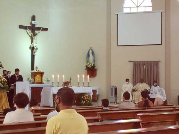 Pujante comunidad de San Alberto homenajeó a su Santo Patrono