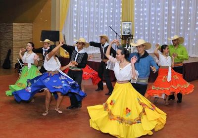 Pobladores de San Alberto honran a su patrono - ABC en el Este - ABC Color