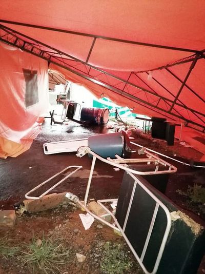 Hospital Distrital de Limpio acusó severos daños durante la tormenta del sábado  - Nacionales - ABC Color