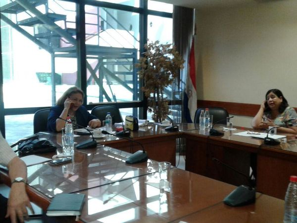 No hay dictamen sobre impuesto al tabaco - ADN Paraguayo