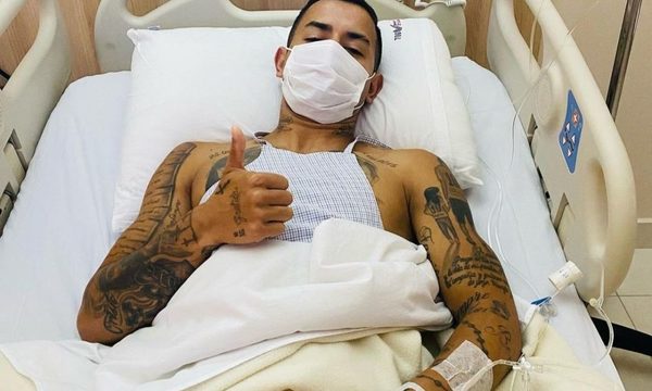 Exitosa operación de Derlis González. Le esperan seis meses de recuperación