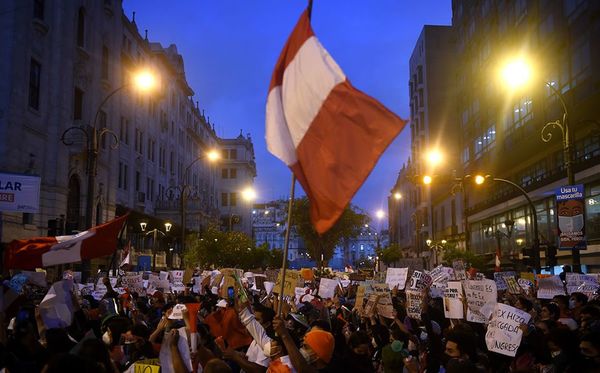 No hubo consenso en el Congreso de Perú y el país sigue sin presidente