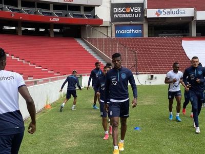 Ecuador sufre nuevas bajas por covid-19 - Fútbol - ABC Color