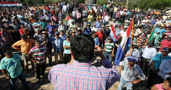 La Nación / PPQ critica política “prebendaria" para favorecer al sector campesino ante “marchas extorsionadoras"