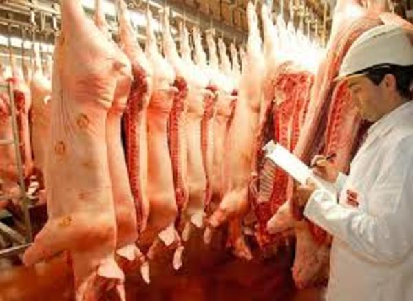 Uruguayos interesados en carne porciona de Upisa