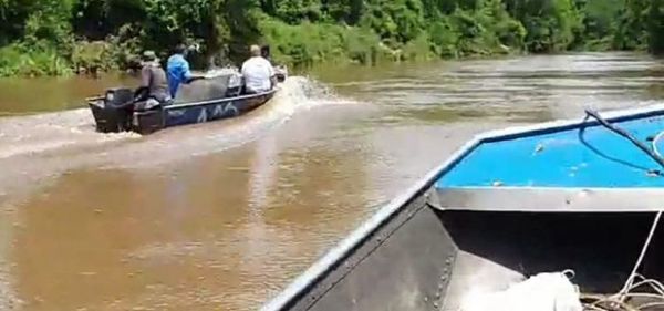 Hallan cadáveres con impactos de bala a orillas del río Apa en Amambay