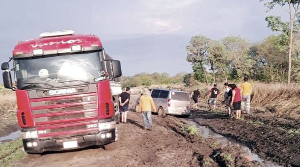 La falta de caminos de todo tiempo se cobra otra vida en Concepción - Nacionales - ABC Color