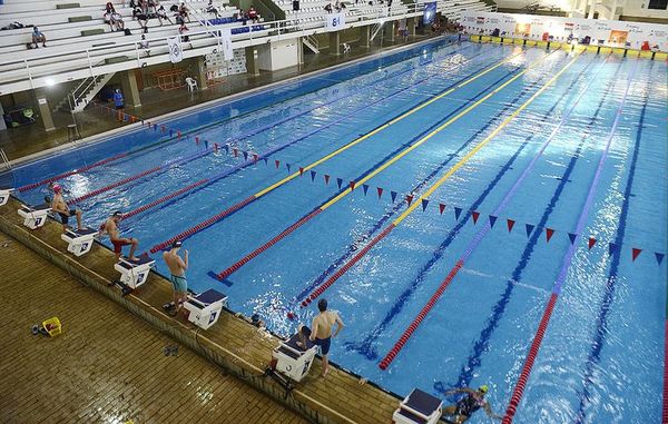 El Nacional marca el regreso al agua - Polideportivo - ABC Color