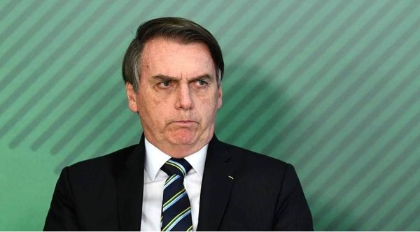 Bolsonaro busca despegarse de la derrota de sus aliados en las municipales - ADN Paraguayo