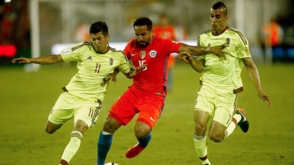 HOY / Venezuela buscará sus primeros puntos ante Chile, su bestia negra