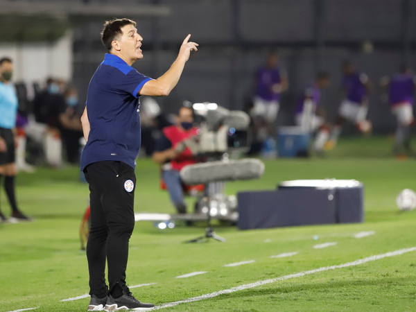 Berizzo busca su primer triunfo de local en Eliminatorias