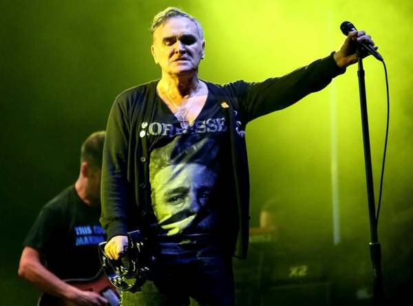 Morrissey vuelve a quedarse sin discográfica - RQP Paraguay