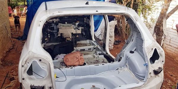 Citó a su amiga en un spa para que le roben su automóvil - Noticiero Paraguay