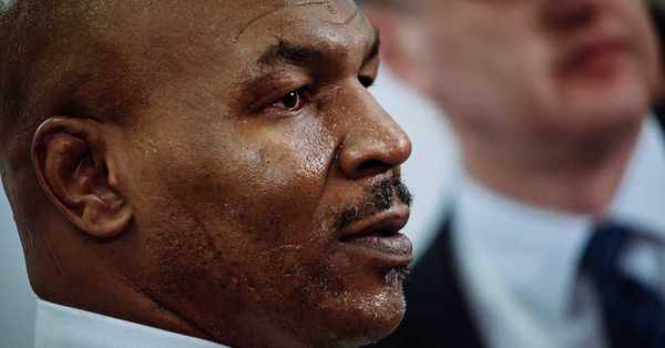 Mike Tyson afirma que 'quería matar' a Evander Holyfield cuando le mordió la oreja - C9N