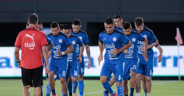 ¡Listos los equipos! Paraguay y Bolivia se preparan para el duelo de esta noche