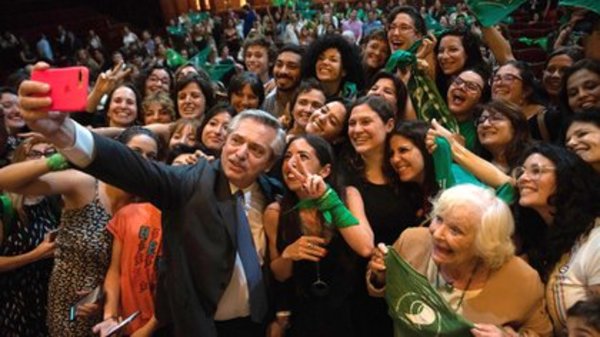 Presidente argentino envía proyecto de legalización del aborto al Congreso.
