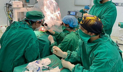 Niña de tres años podrá oír tras implante coclear realizado en el Hospital de Clínicas - Noticiero Paraguay