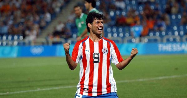Fredy Bareiro: “Vestir la albirroja es lo más grande que le puede pasar a un futbolista”