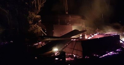 La Nación / Cinco muertos en Somalia en ataque suicida contra restaurante