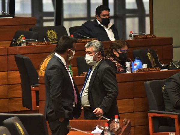 Amplían prohibición de nepotismo con ley de conflicto de intereses