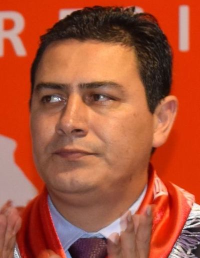 Municipalidad de Luque hará gran sobregiro para salario y aguinaldo - Nacionales - ABC Color