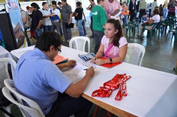 Ferias de empleo volverían en modo presencial desde diciembre