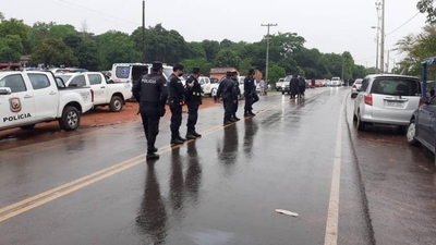 HOY / Desalojan 90 familias en Ypané: Dos personas cuentan con orden de detención