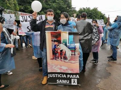 Familiares de nene atropellado se manifiestan para exigir cambio de carátula