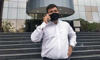 Efrainistas llaman a convencionales a desmentir sus firmas para el desdoblamiento, sostiene el intendente de Caaguazú » Ñanduti