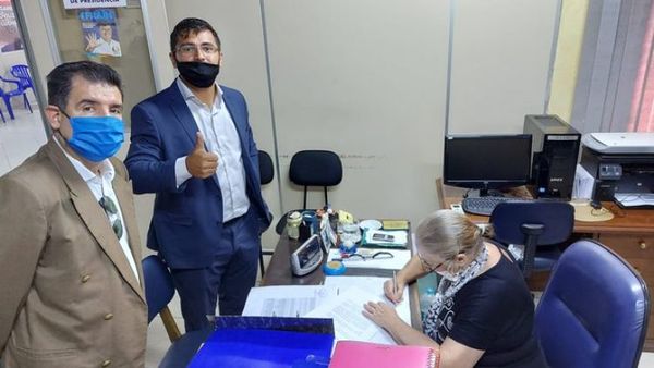 Emplazan a Efraín para debatir sobre desdoblamiento de las internas
