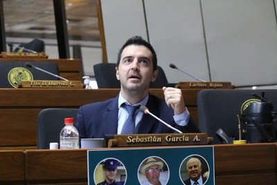 Colorados defienden convención pasada ante críticas de opositores - ADN Paraguayo