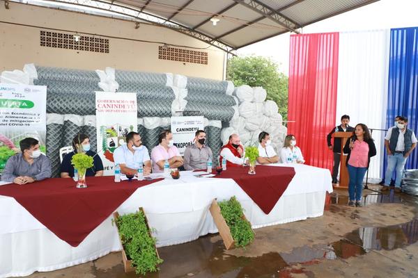 Entregan insumos y aportes a familias de Canindeyú | .::Agencia IP::.