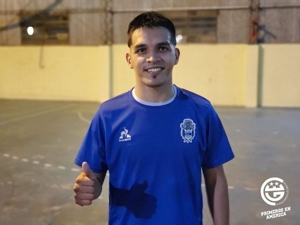 Vicente Pavón volvió al Lobo platense