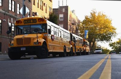 Nueva York vuelve a cerrar sus escuelas por avance del coronavirus - Mundo - ABC Color