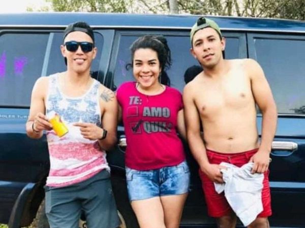 Hermanos futbolistas nacieron el mismo día