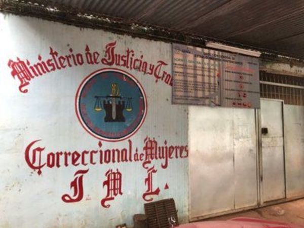 Internas denuncian malos tratos y piden intervención del penal Juana María de Lara - ABC en el Este - ABC Color