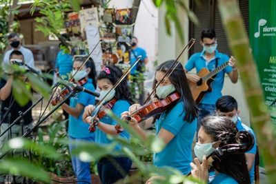 Instan a colaborar con rifa que permitirá que niños y jóvenes sigan haciendo música - Nacionales - ABC Color