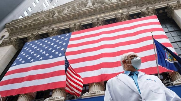 HOY / Estados Unidos supera el cuarto de millón de muertos por COVID-19