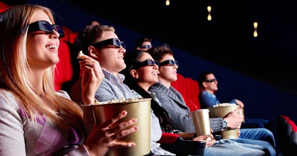 La Nación / Volvieron los cines “en una fecha históricamente baja para el sector”, aseguran