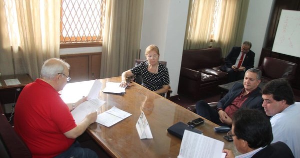 La Nación / Tribunal Electoral Partidario de la ANR defiende su moralidad ante críticas internas