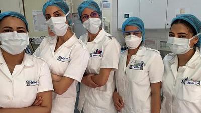 Superpoblación de enfermeras preocupa a gremios de la salud