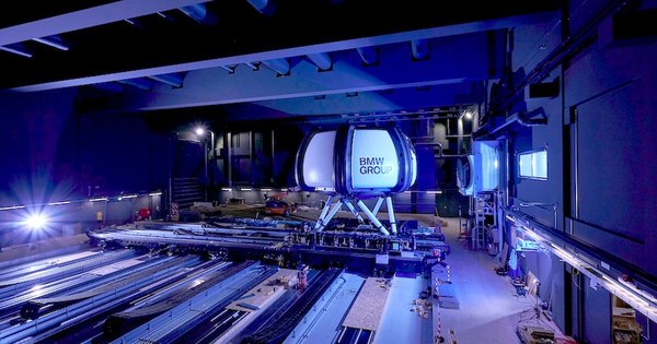 La Nación / BMW Grupo establece nuevos tips para simulación de conducción