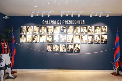 Crónica / El Ciclón creó galería para recordar capos