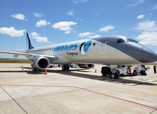 HOY / Amaszonas Uruguay suspende vuelos por números rojos