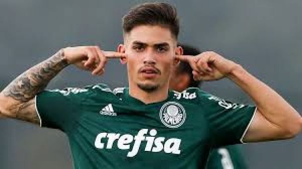 El joven delantero paraguayo que debutó en la primera del Palmeiras