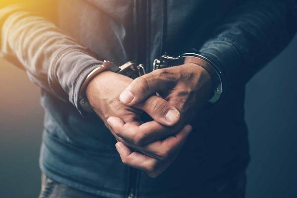 Hibristofilia: La atracción hacia alguien que cometió algún crimen » Ñanduti