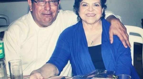COVID-19: conocido parrillero de Asado Benítez sigue internado; su esposa falleció