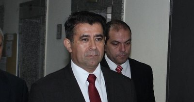 La Nación / Confirman prisión de excomandante de la Policía Nacional y su esposa