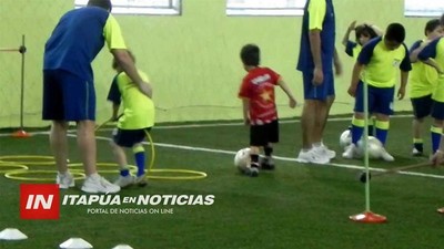 MINISTRA RECUERDA QUE ESCUELAS DE FÚTBOL NO ESTÁN HABILITADAS